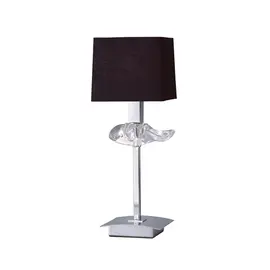 Chromowana lampa stojąca z kwadratowym czarnym abażurem